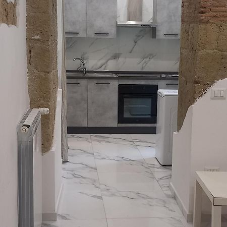 Luisa'S Apartment 那不勒斯 外观 照片
