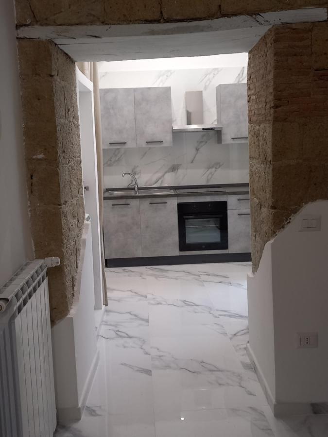 Luisa'S Apartment 那不勒斯 外观 照片