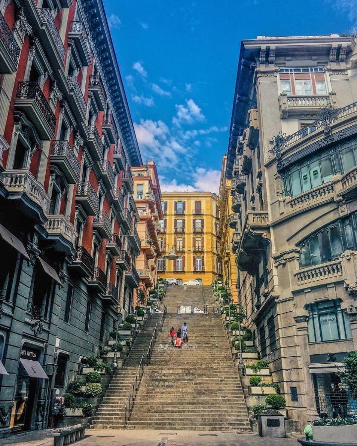 Luisa'S Apartment 那不勒斯 外观 照片